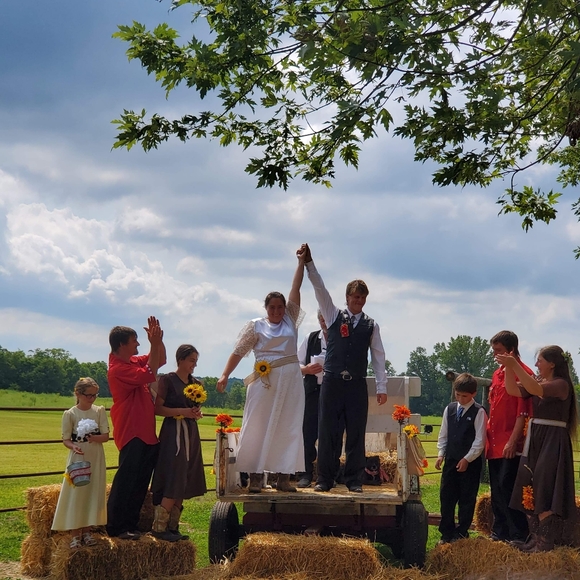 Meet your Posher, Lydia - Picture 10 of 16